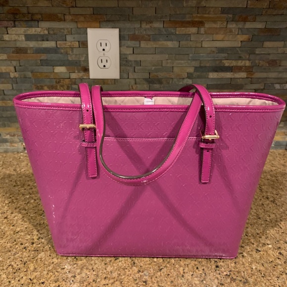 Micheal Kors Shoulder Tote - Picture 3 of 4